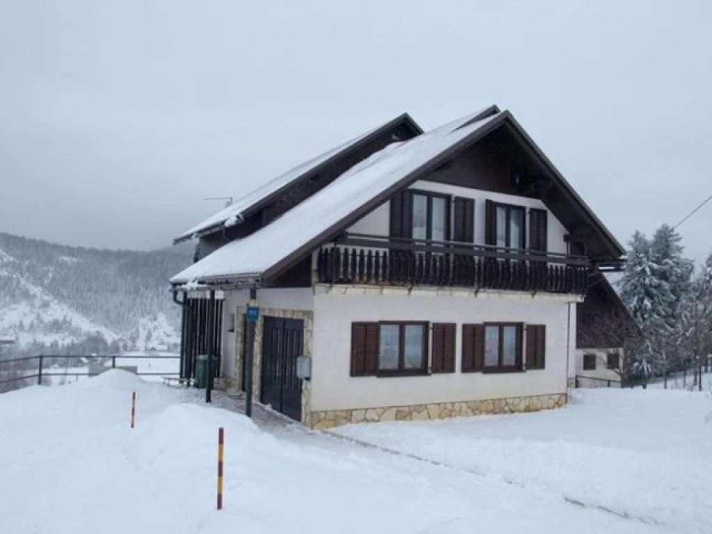Apartman Svetlicic Ravna Gora Exterior photo
